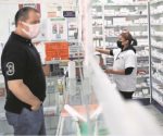 Superfarmacia, alojada en dos bodegas de 10 mil metros, adelanta AMLO