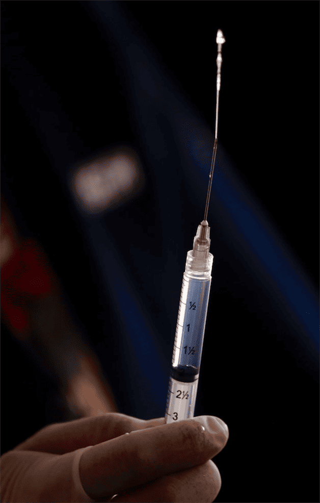 Privatizan vacuna Covid; deja de ser gratuita y administrada por el gobierno federal
