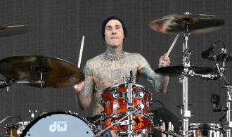 Travis Barker vuelve a parar gira, ahora por Covid Travis Barker vuelve a parar gira, ahora por Covid