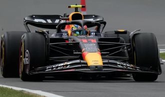 Checo Pérez recibe críticas de Helmut Marko tras GP Japón Checo Pérez recibe críticas de Helmut Marko tras GP Japón