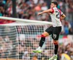 Santiago Giménez anota su décimo gol con el Feyenoord