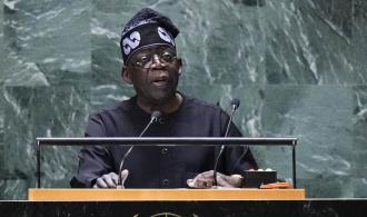 Nigeria declara aumentos de sueldos para evitar huelgas Nigeria declara aumentos de sueldos para evitar huelgas