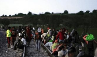 Iglesia pide a autoridades generar más espacios para los migrantes Iglesia pide a autoridades generar más espacios para los migrantes
