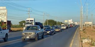 REYNOSA | Caos vial en libramiento a Monterrey tras dos accidentes vehiculares