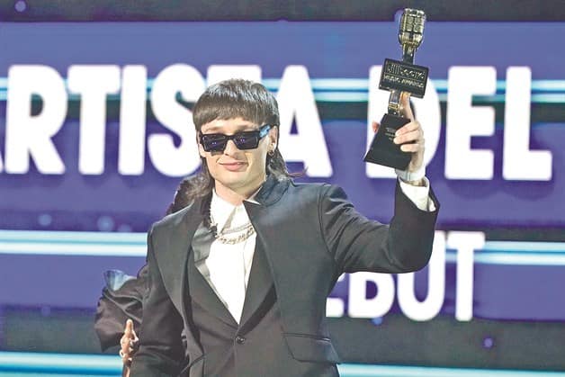 Triunfan con su música
