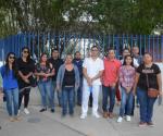 Protestan contra maestra; hace en vivo de alumnos