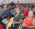 Reciben subsidios familias vulnerables