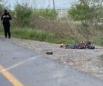 Hallan hombre encobijado en carretera a Río Bravo