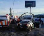 Chocan camiones de transporte de personal en Apodaca; hay 18 lesionados