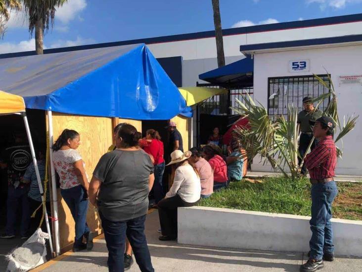 Obreros de Edemsa piden que no politicen su caso tras incidente con regidora Obreros de Edemsa piden que no politicen su caso tras incidente con regidora