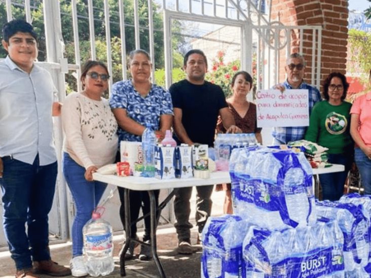 Reúne SNTE 40 toneladas de ayuda para damnificados de Acapulco Reúne SNTE 40 toneladas de ayuda para damnificados de Acapulco