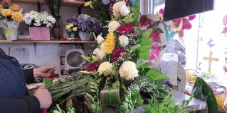 En el Mercado de la Flor listos para el Día de Muertos. Las ventas iniciaron desde este fin de semana en #Reynosa.