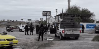 #Policía/ Persecución y balacera en El libramiento a Monterrey culmina en la colonia López Portillo en #Reynosa.