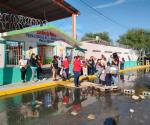 Pide directora de preescolar atender fuga de aguas negras