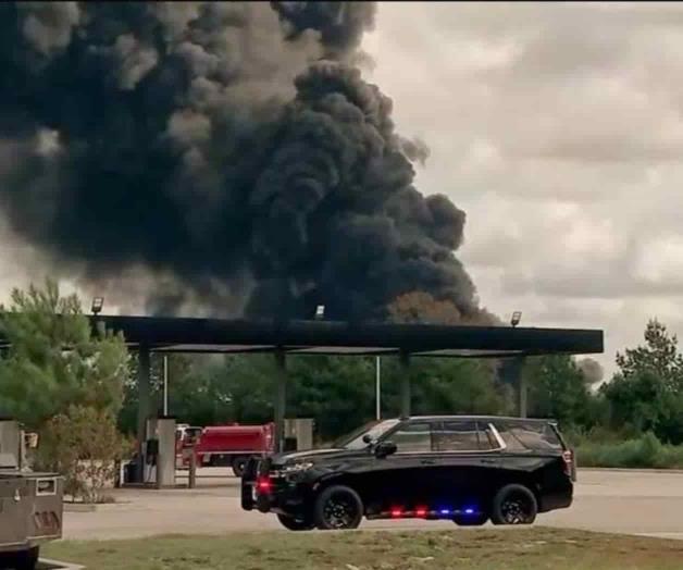 Incendio masivo en planta petroquímica