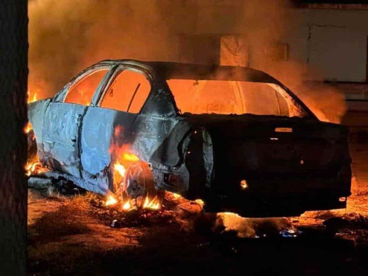Quema auto de su esposa Quema auto de su esposa