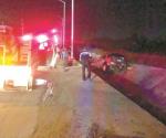 Camioneta terminó en canaleta en brecha 112