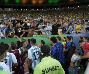 Se desata bronca en tribunas del Estadio Maracaná previo al Brasil vs Argentina