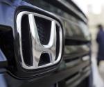 Retira Honda miles de automóviles por fallas