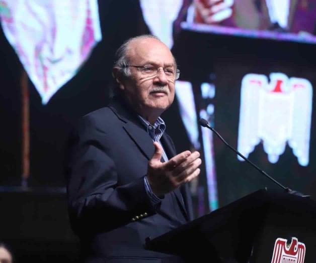 Juez deja sin efecto suspensión de Javier Navarro Juez deja sin efecto suspensión de Javier Navarro