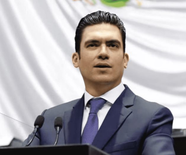 Una vergüenza que en educación también retrocedimos: Jorge Romero