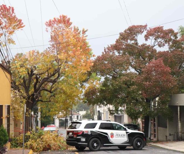 Muere hombre tras recibir descarga y caer 5 metros en San Pedro