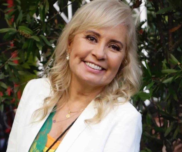 Se despide Carla Estrada de Televisa tras 48 años de carrera