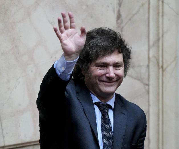 Elige Milei a ministro de Salud en Argentina