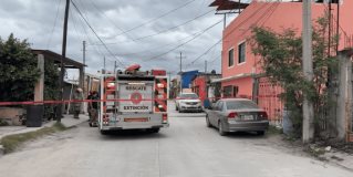 Reynosa | Movilización por parte de autoridades de Protección Civil y Bomberos debido a reporte de persona electrocutada en la colonia Unidad Obrera,