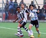 Guerreras de Charro de Reynosa levantan el trofeo