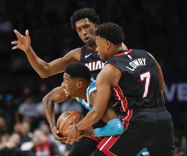 Heat resiste y se impone a los Hornets