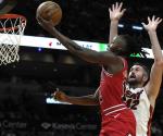 Bulls toman gran ventaja y vencen al Miami Heat