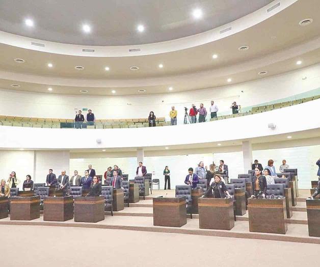 Aprueban presupuesto 2024; sesiona Congreso local entre discusiones, insultos y gritos