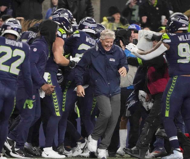 ¡Seahawks están en la pelea!