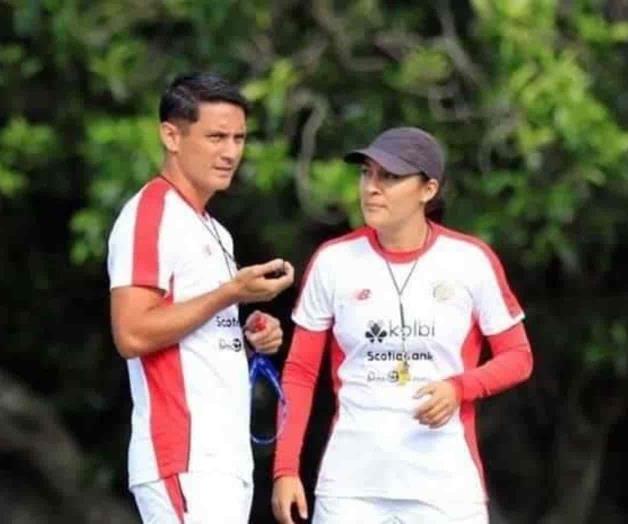 Llega avanzada de Valverde a trabajar con Rayadas