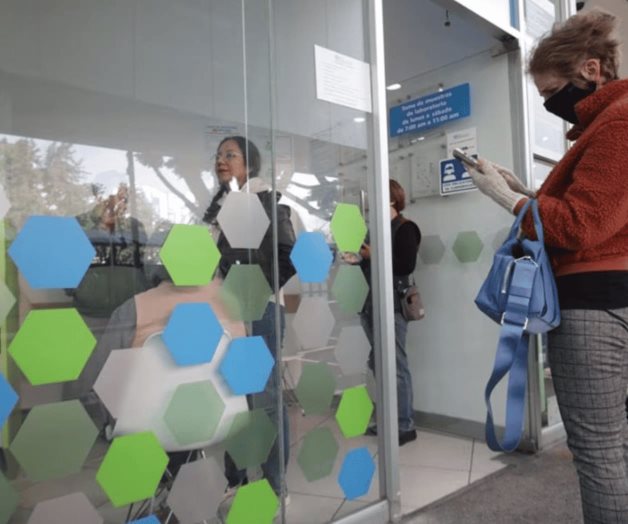 Se agota vacuna Pfizer contra Covid en farmacias San Pablo