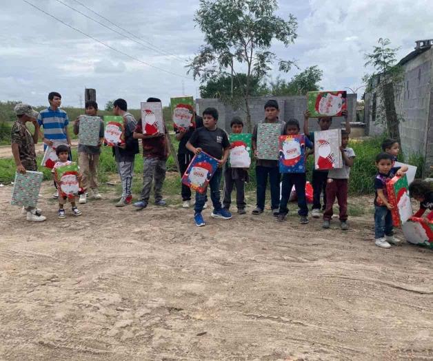 Llevan activistas posada a ejido El Triunfo