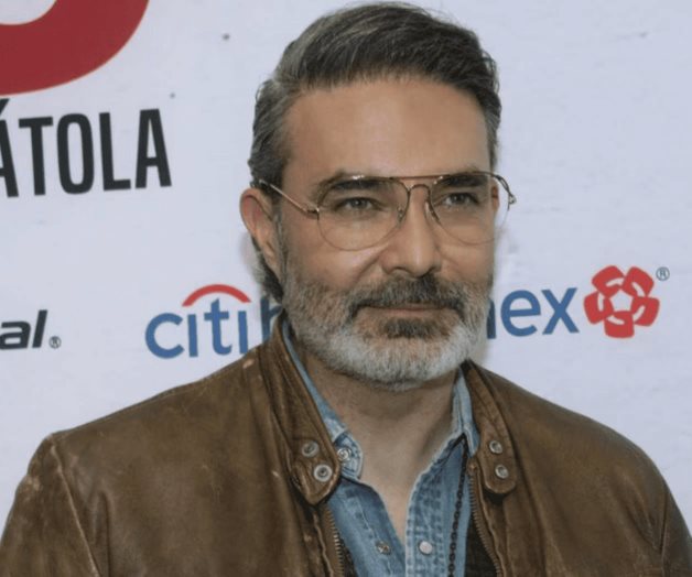 Mauricio Islas se somete a tratamiento facial y presume el resultado Mauricio Islas se somete a tratamiento facial y presume el resultado