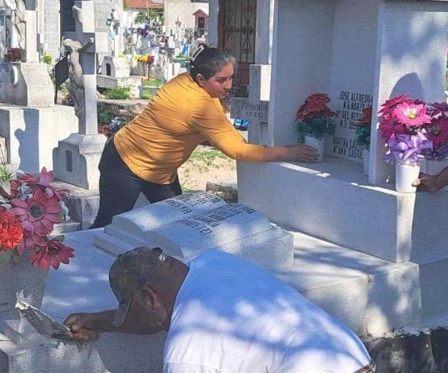 Visitan muy pocos los cementerios