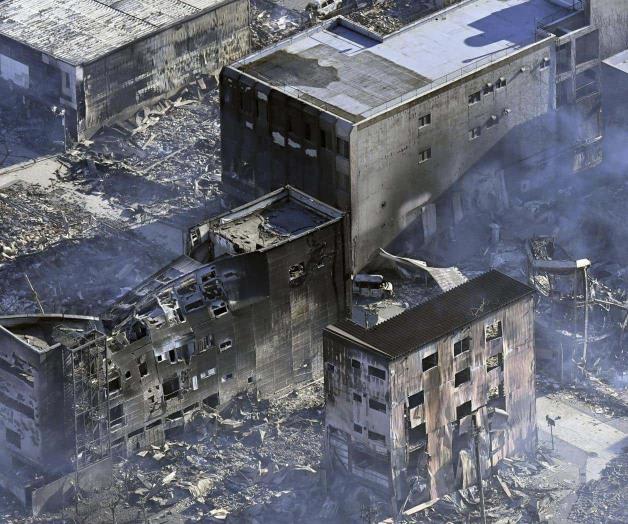 Sismos dejan al menos 62 muertos y causan destrucción en Japón