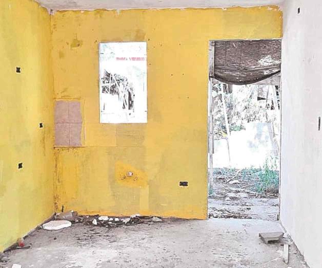 Invaden migrantes casas abandonadas en Reynosa Invaden migrantes casas abandonadas en Reynosa