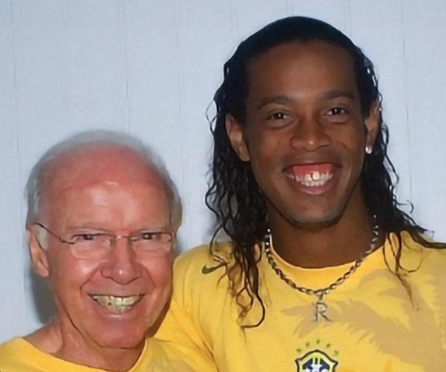 Ronaldinho se despide de Mario Lobo Zagallo con mensaje