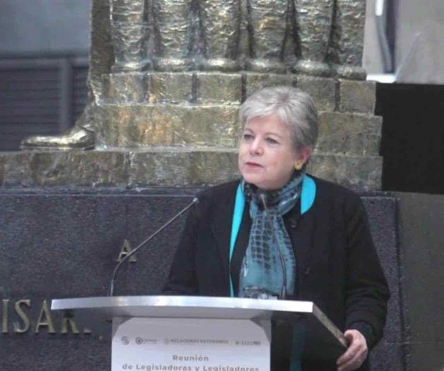 Llama Bárcena a cambiar narrativa antimexicana en EU