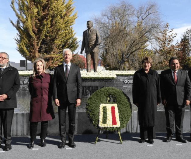 Delfina Gómez encabeza aniversario luctuoso de Del Mazo González