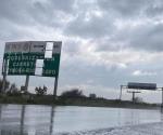 Destrozan vientos grandes anuncios
