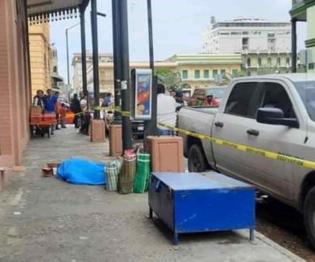 Fallece anciano por el mercado Fallece anciano por el mercado