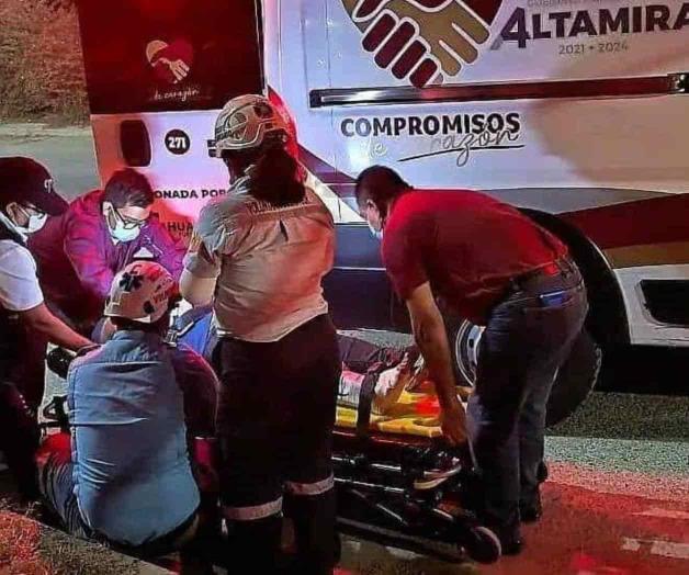 Resulta mujer con pierna fracturada Resulta mujer con pierna fracturada