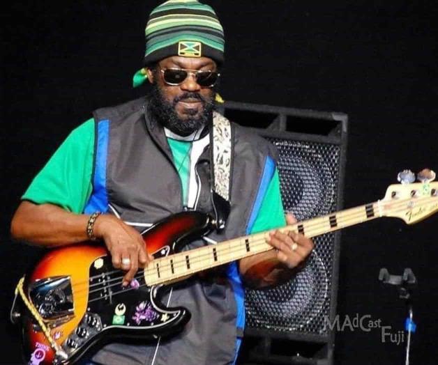 Muere Aston Barrett, bajista  de la banda de Bob Marley