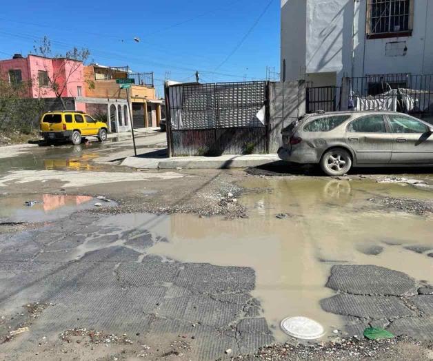 Soportan aguas pestilentes en colonia Campestre Itavu Soportan aguas pestilentes en colonia Campestre Itavu