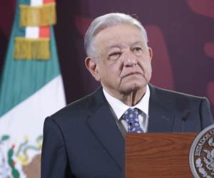 AMLO aparece con un 